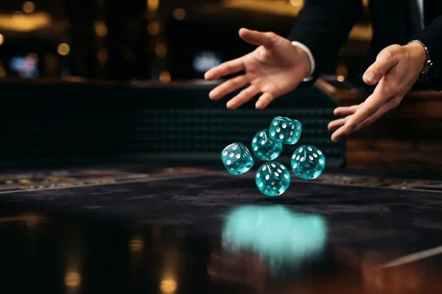 vind i poker: Hvordan spiller du for rigtige penge?